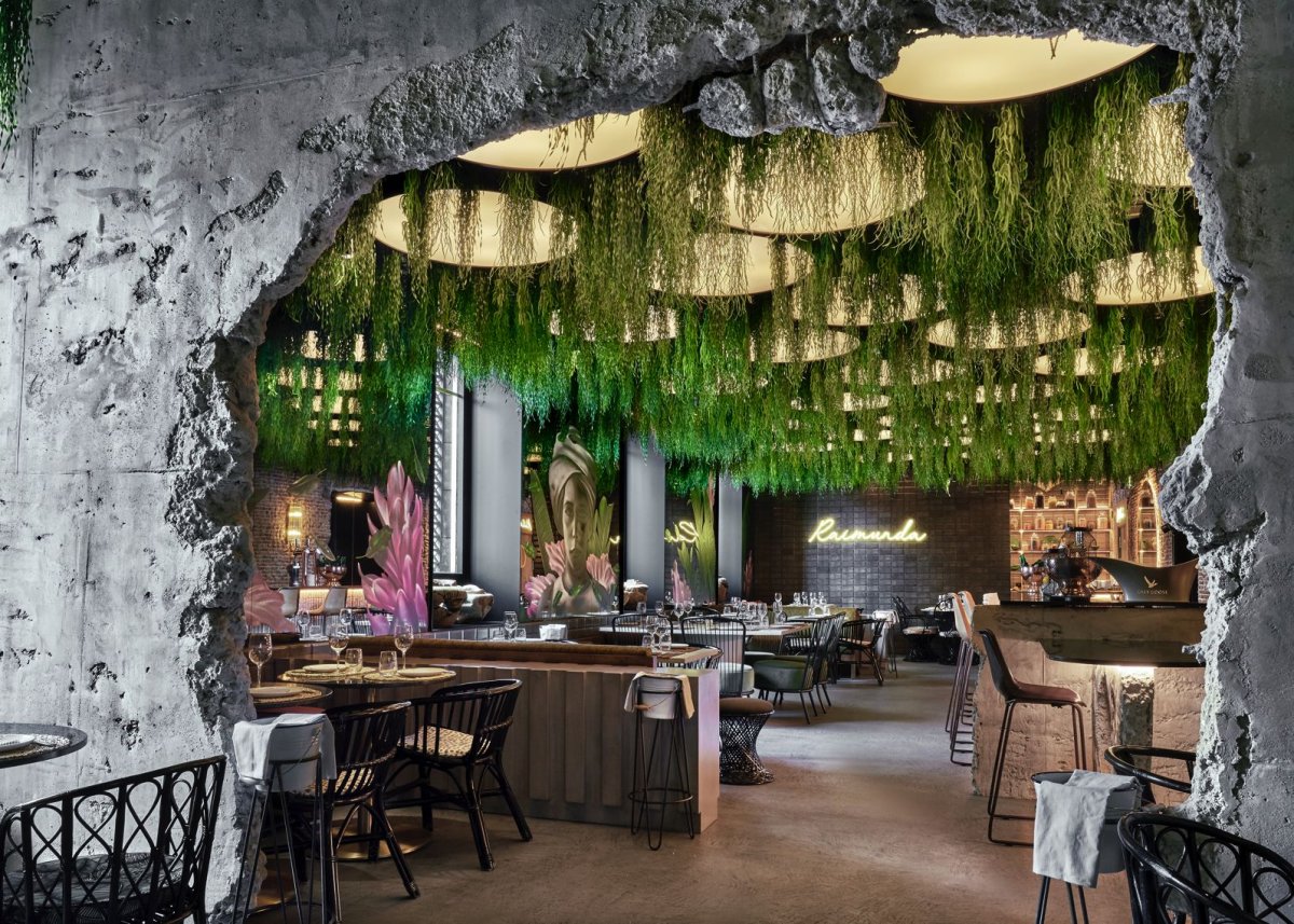 Интерьер бара