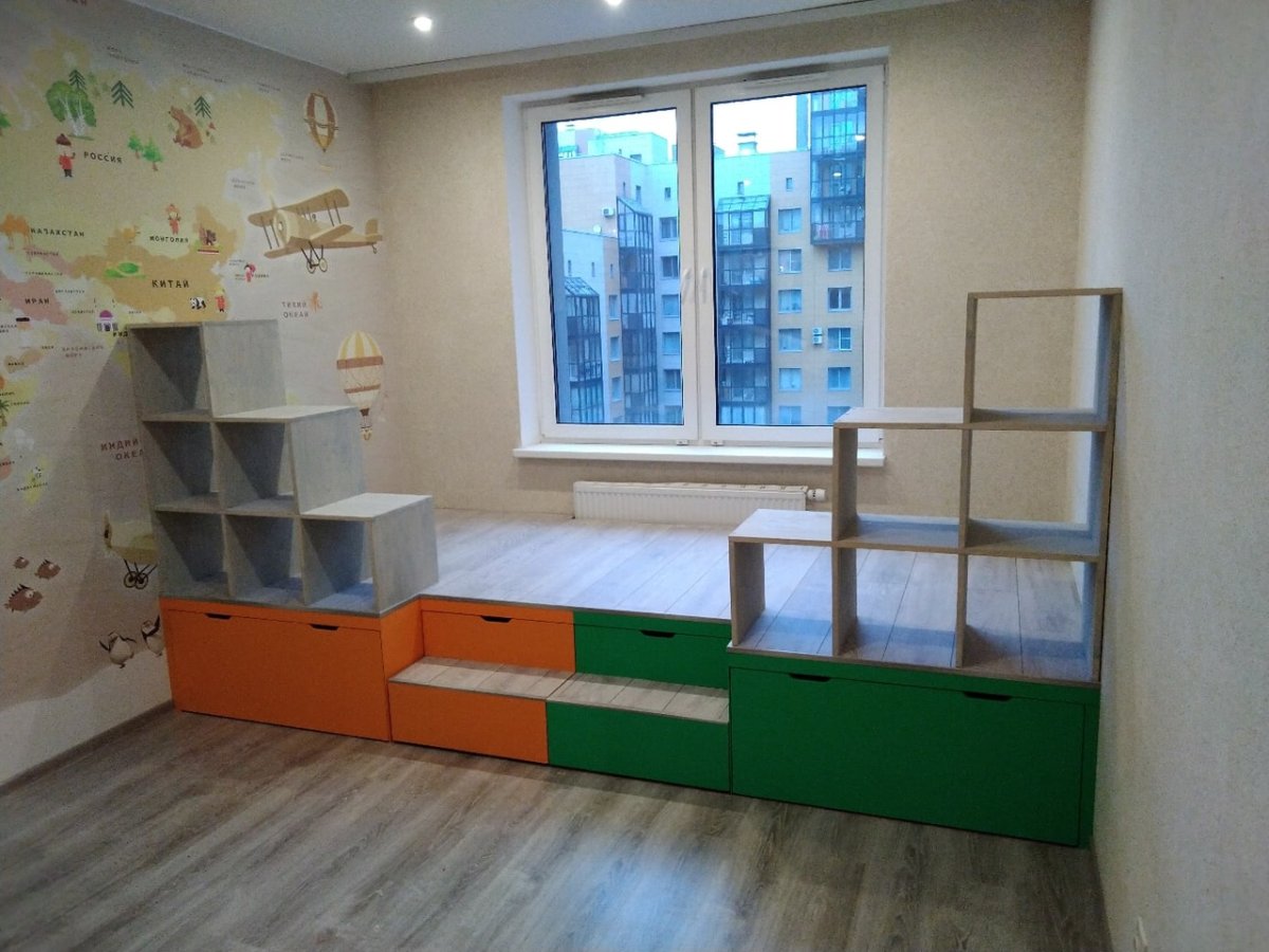 Детская комната с выдвижными кроватями