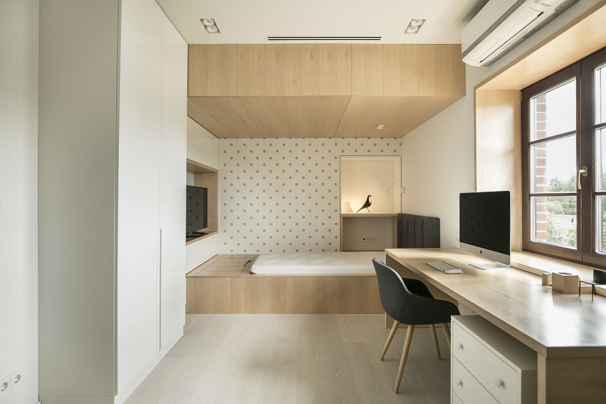 Кровать подиум в детской