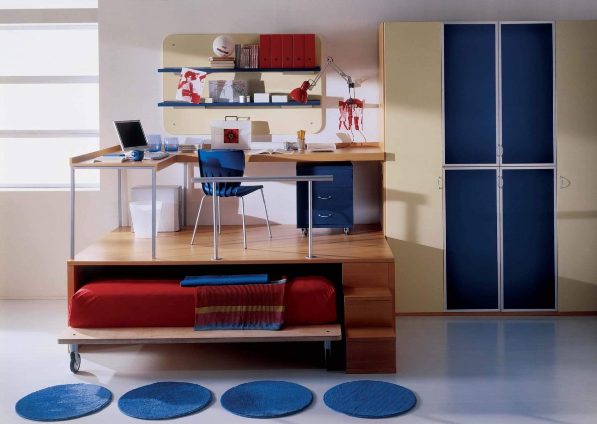 Кровать подиум в детской