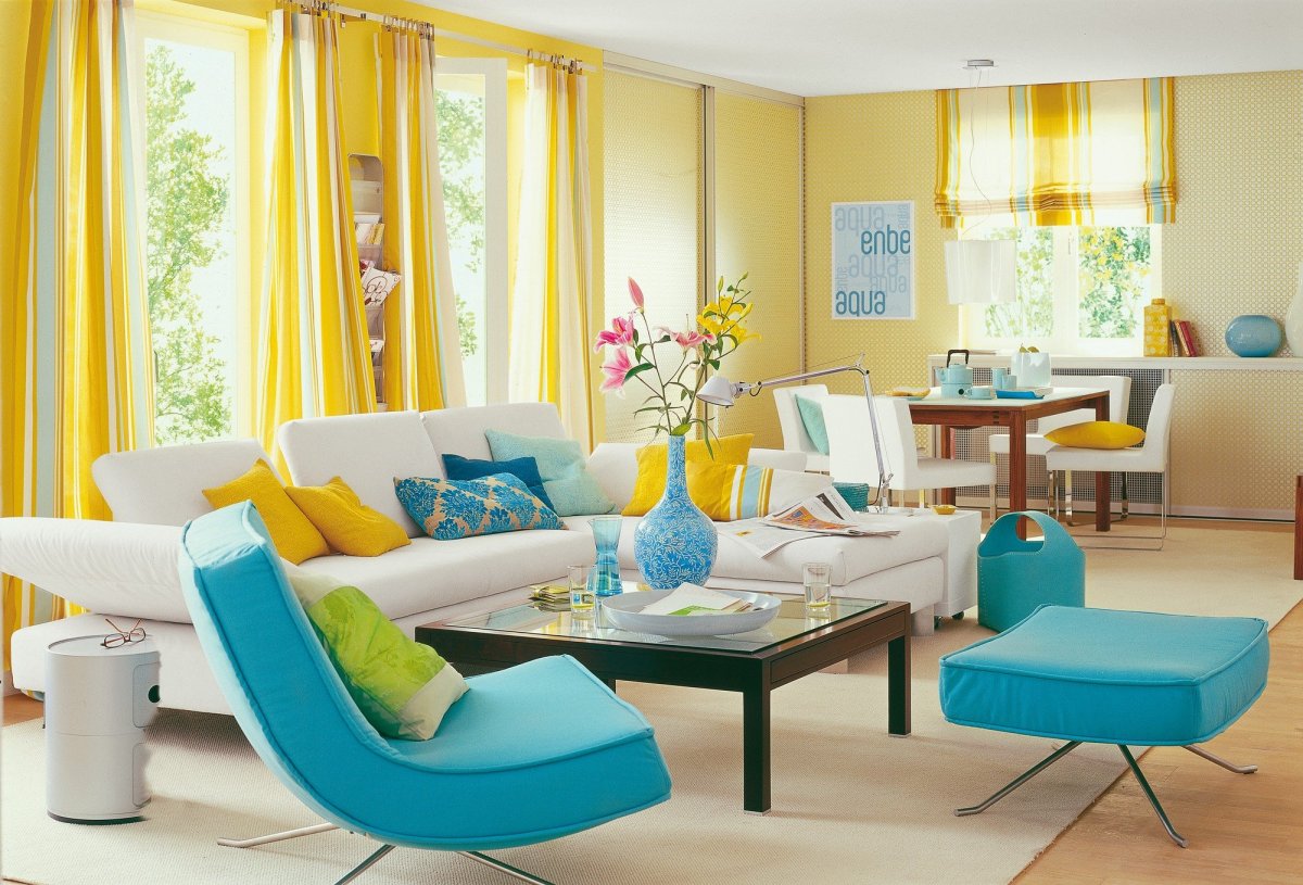 Яркий интерьер кухни