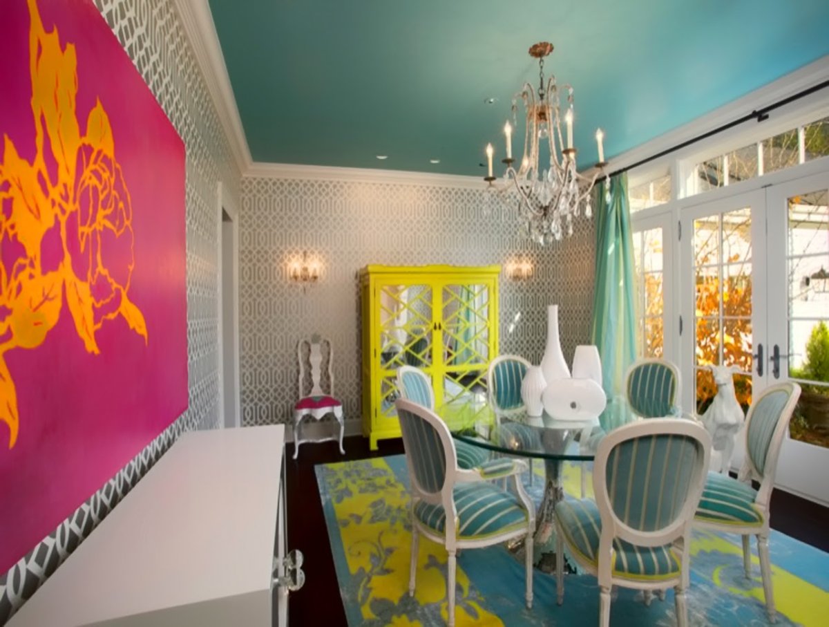 Сочетание желтого и бирюзового в интерьере