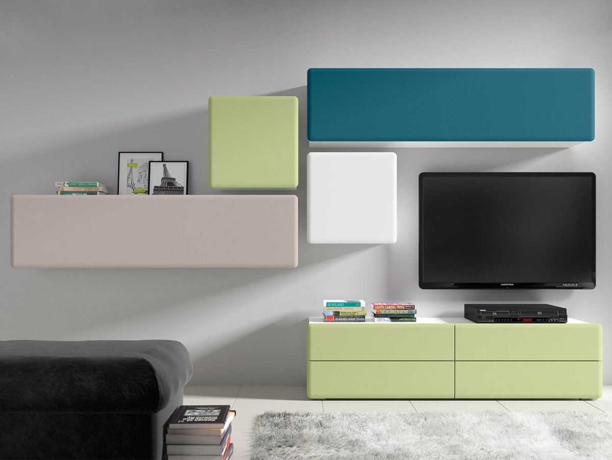 Настенный шкаф в гостиную