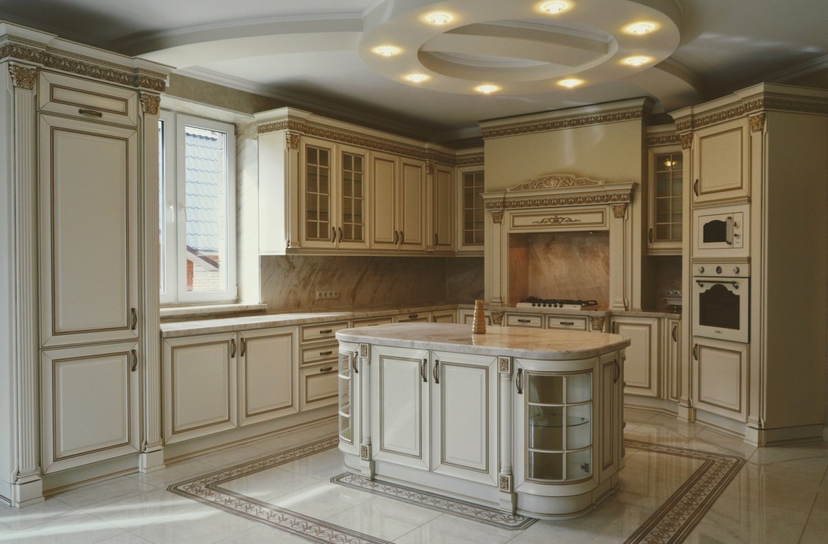 Кухни с резьбой