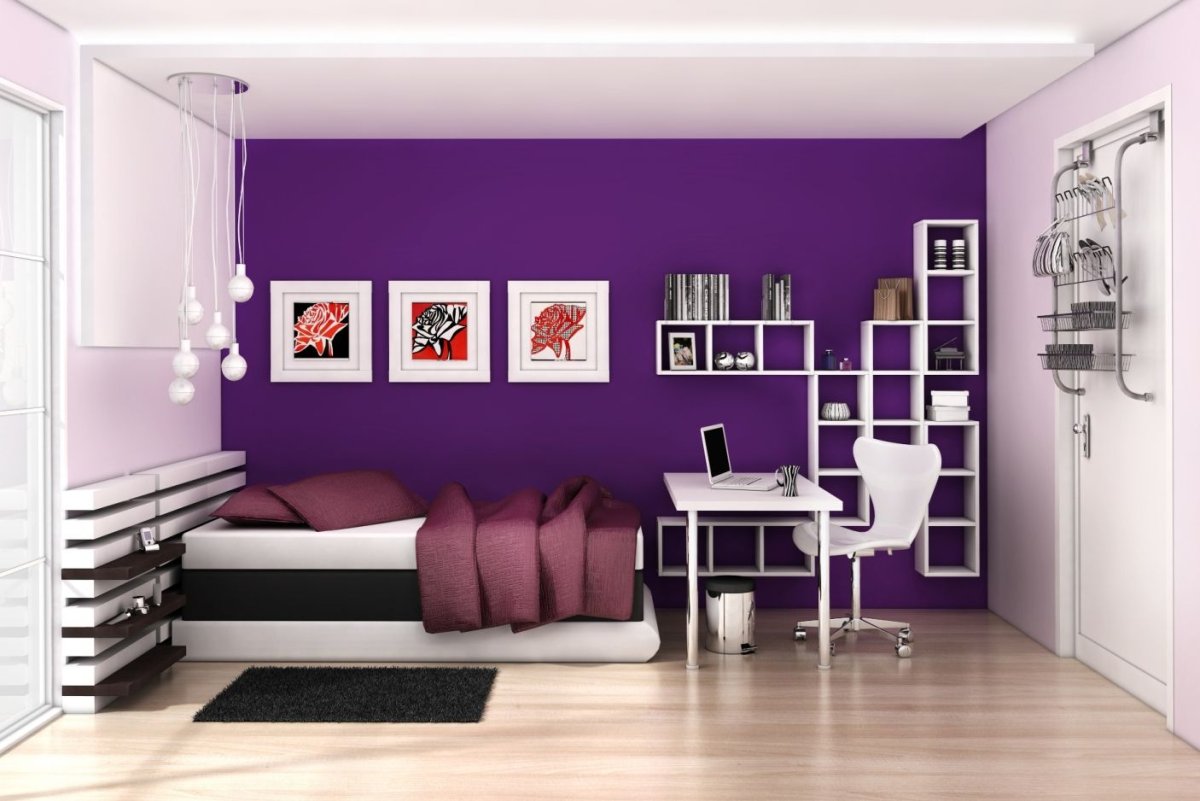 Синий потолок в спальне