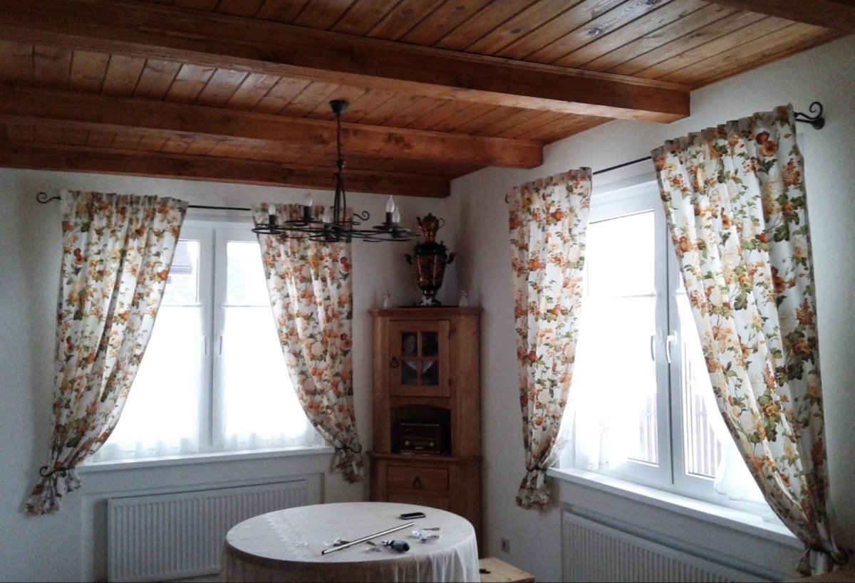 Оцилиндровочный дом в стиле Кантри и Прованс