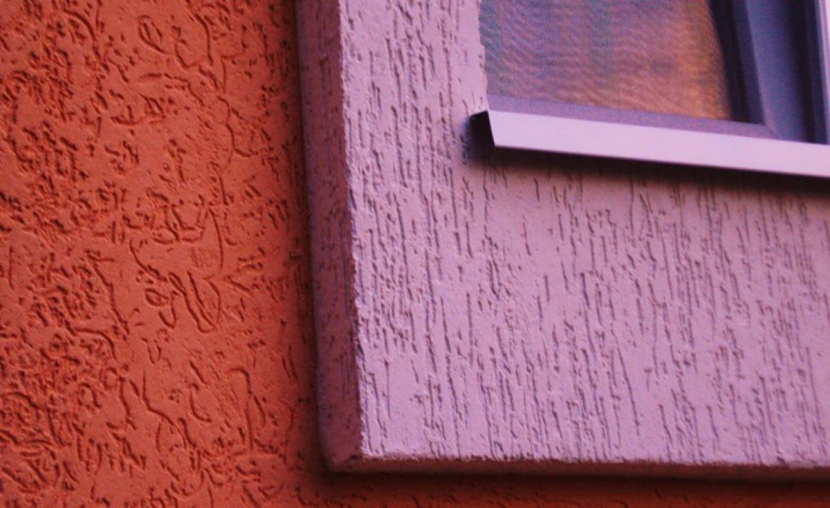 Декоративная штукатурка короед в интерьере