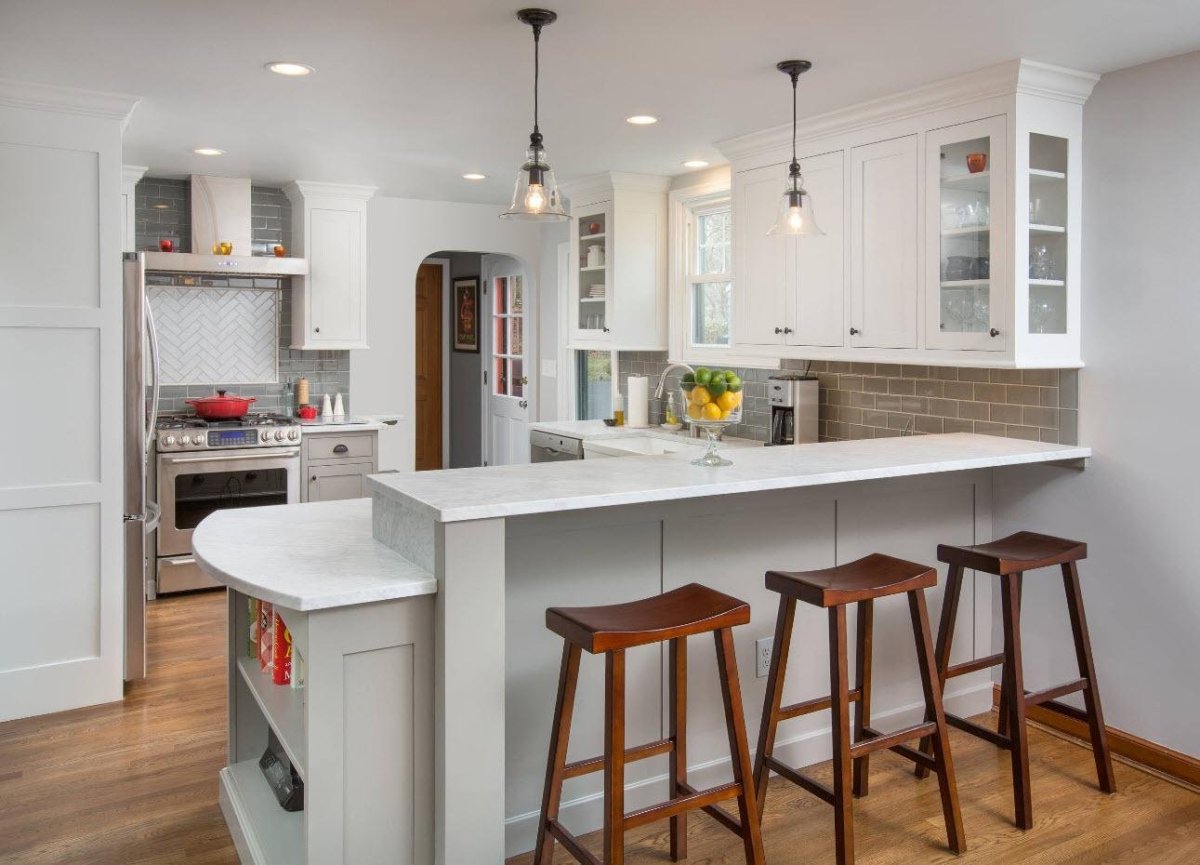 Кухня икеа с барной стойкой