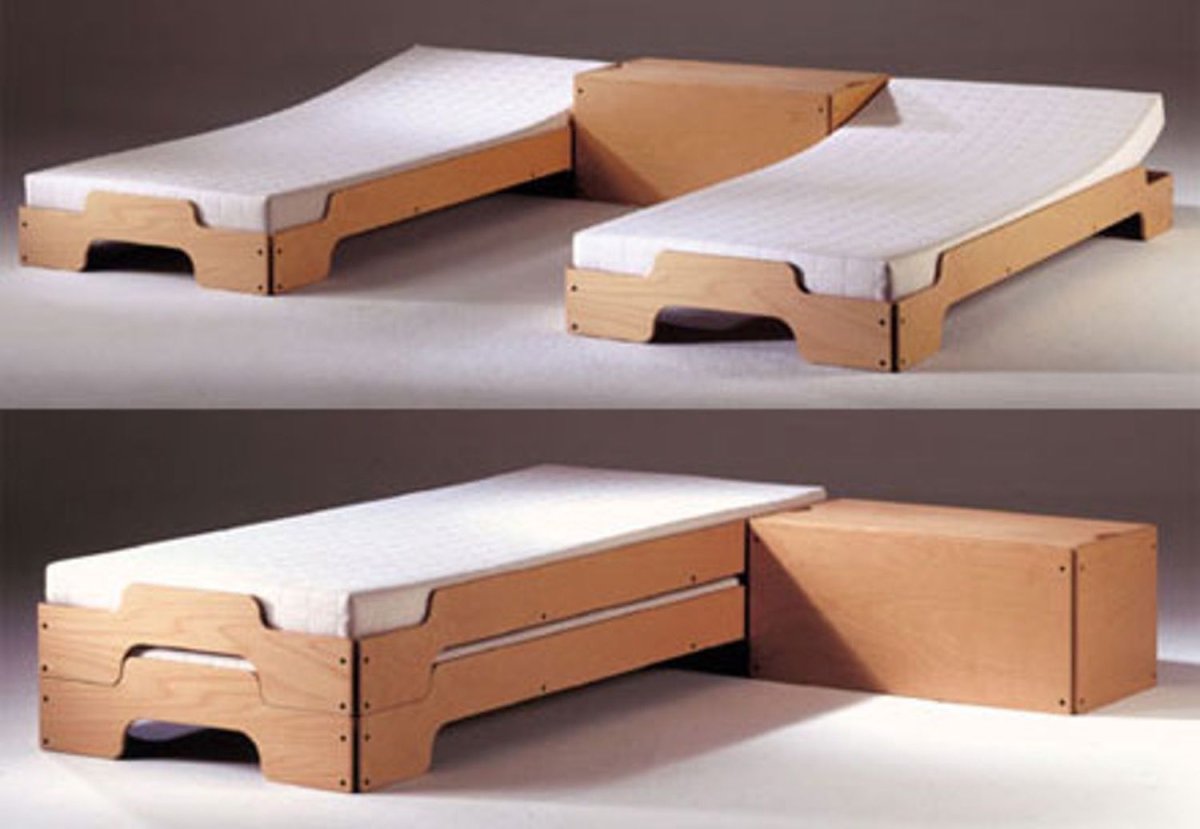 Резные кроватки для кукол