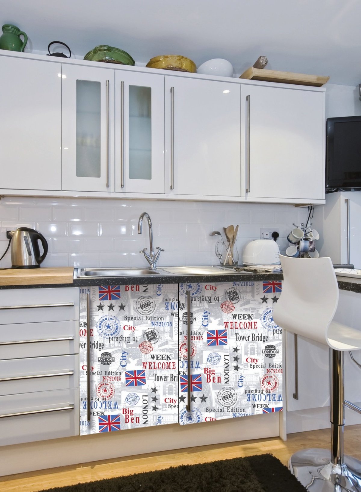 Клеящаяся пленка для кухни