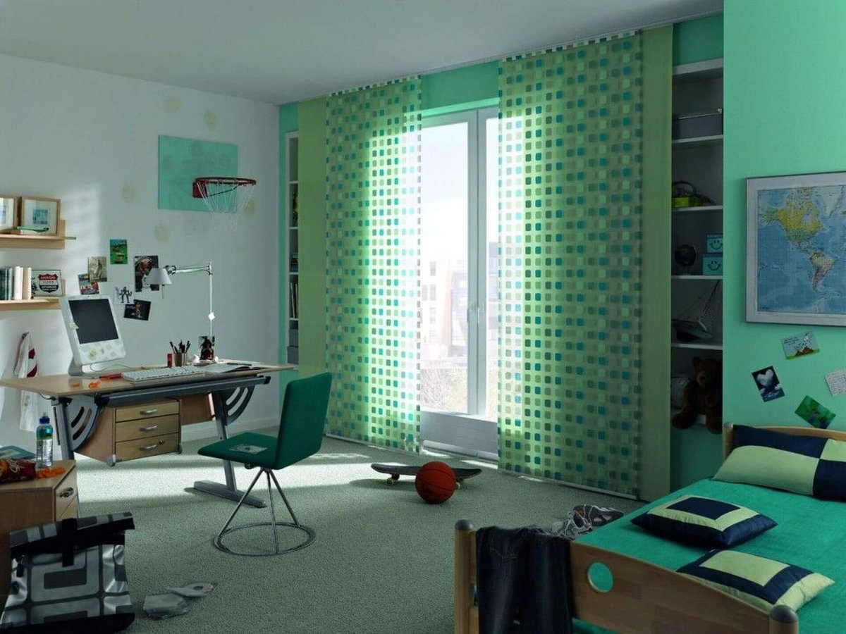 Римские шторы в спальню подростка