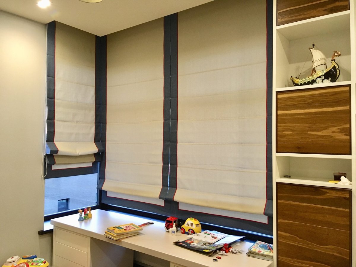 Римские шторы с кантом