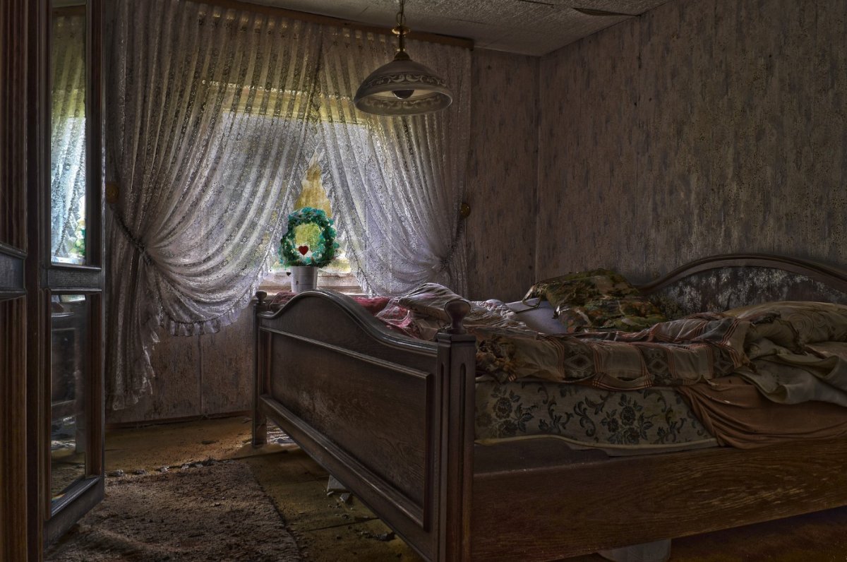 Заброшенная спальня