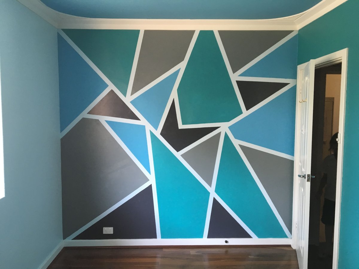 Геометрические фигуры натстенах