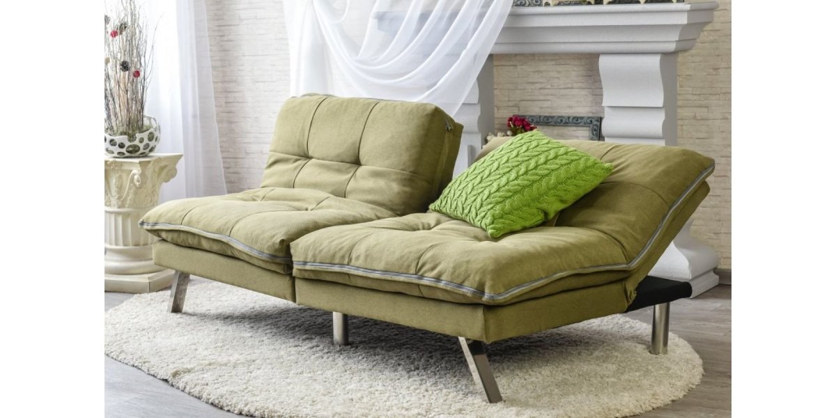 Диван болотного цвета в интерьере