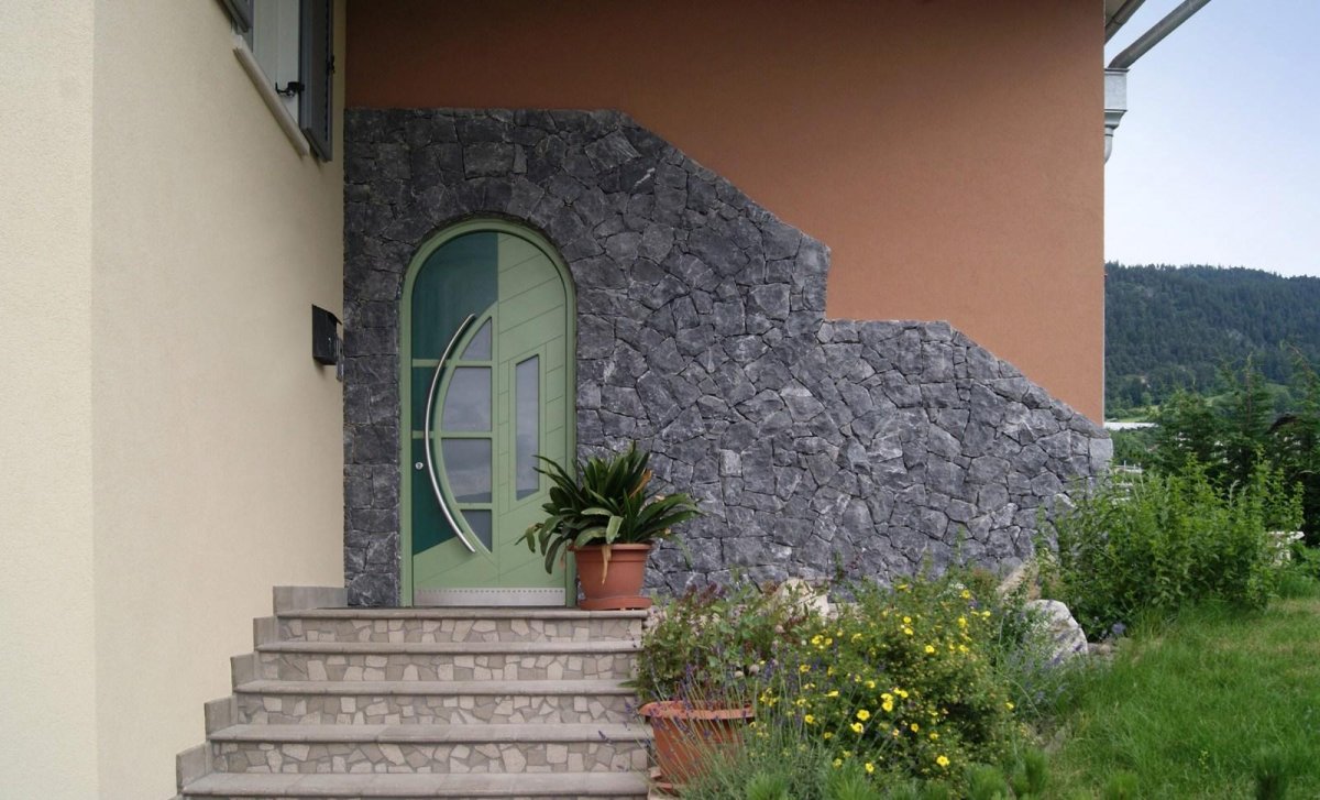 Отделка фасада байрамиксом