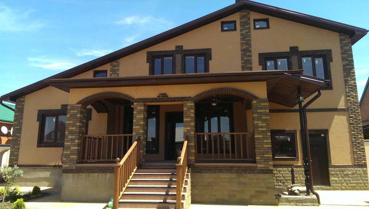 Декоративная штукатурка для фасада дома