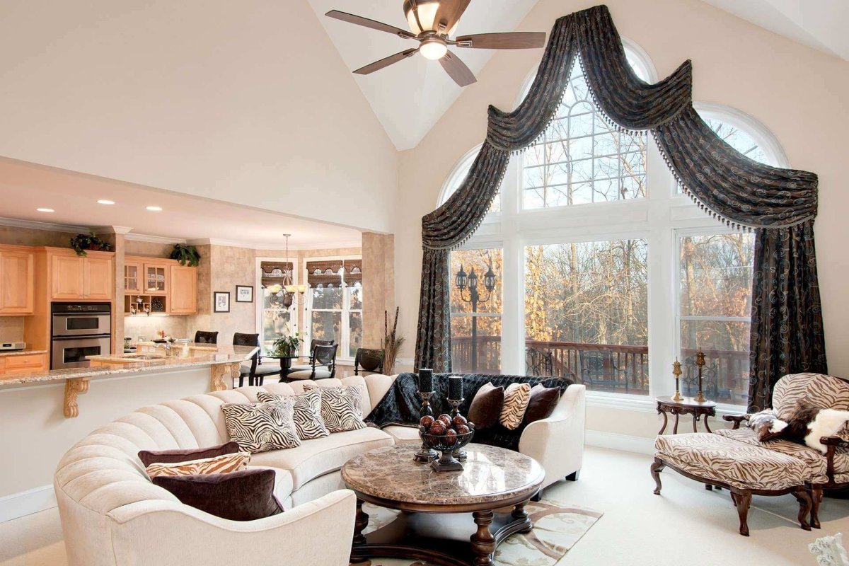 Шторы на наклонные окна