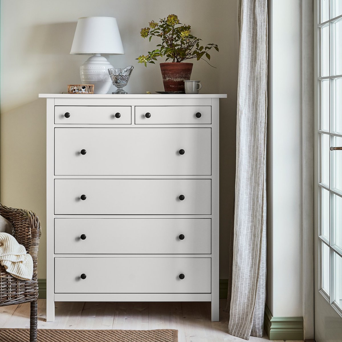 Комод ХЕМНЭС икеа