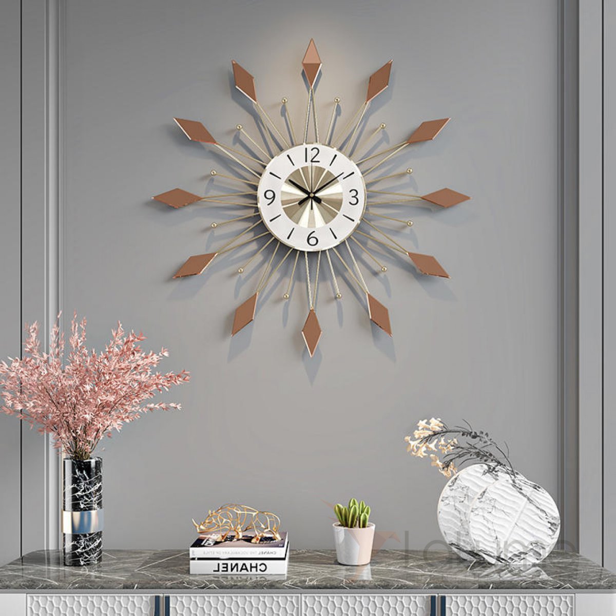 Стильные настенные часы в гостиную