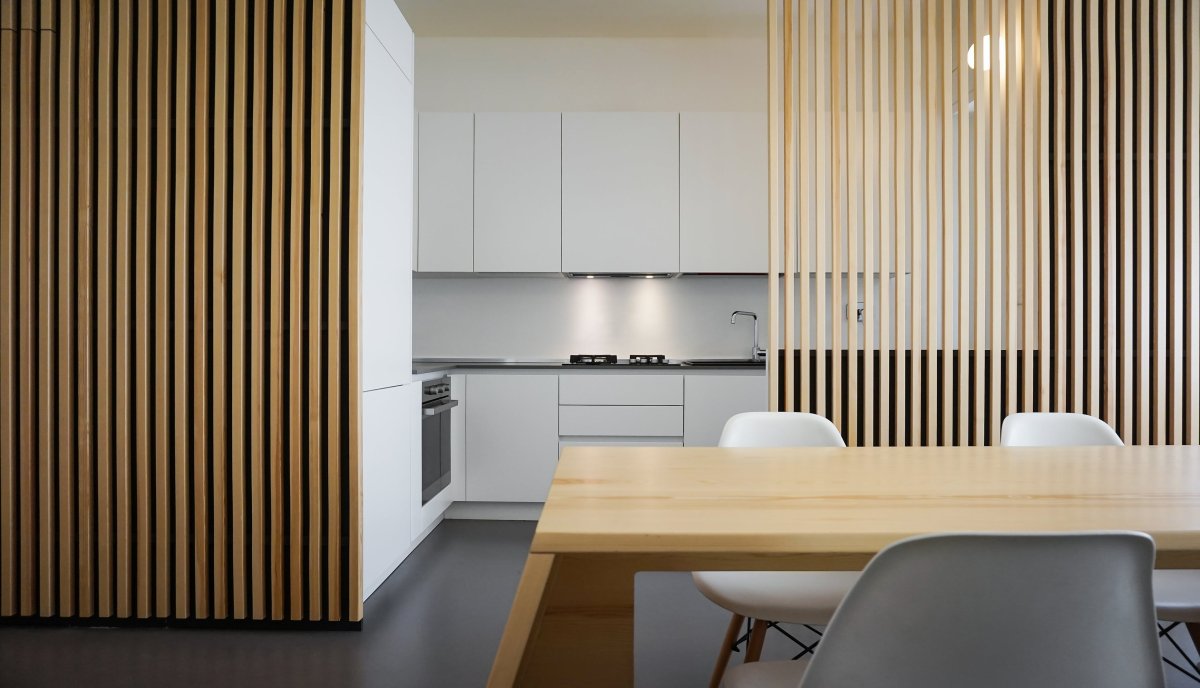 Деревянные планки в гостиной