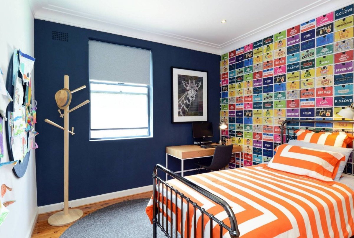 Бирюзово розовая спальня