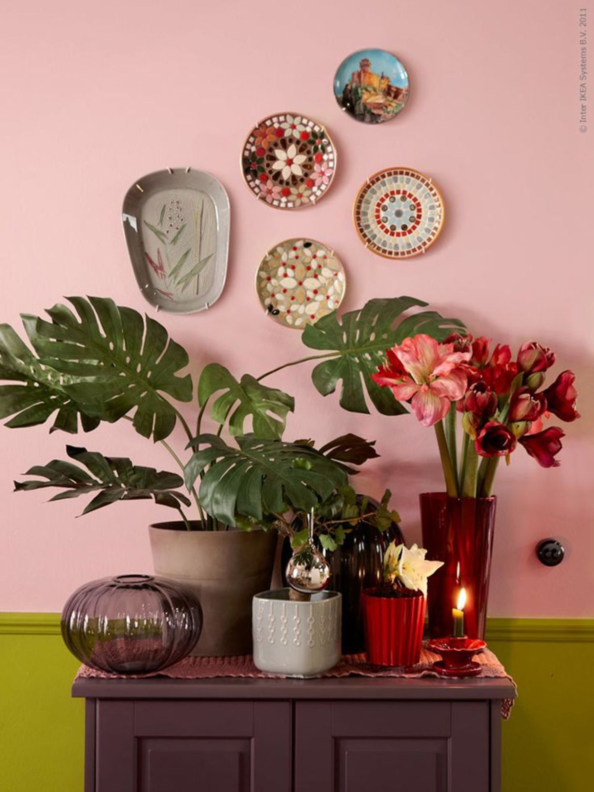 Тарелка в рамке на стену