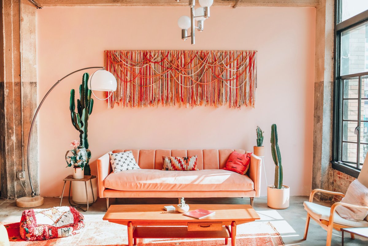 Оранжевый цвет в интерьере