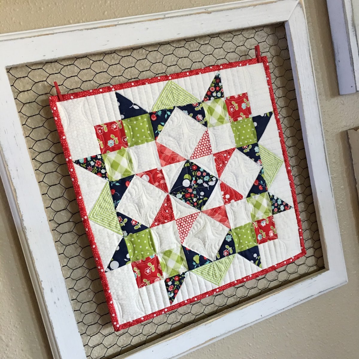 Панно в технике пэчворк