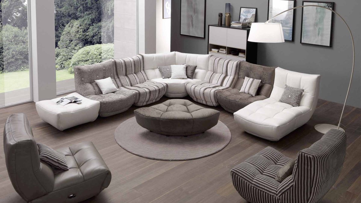 Chateau d'AX silhouette Divan