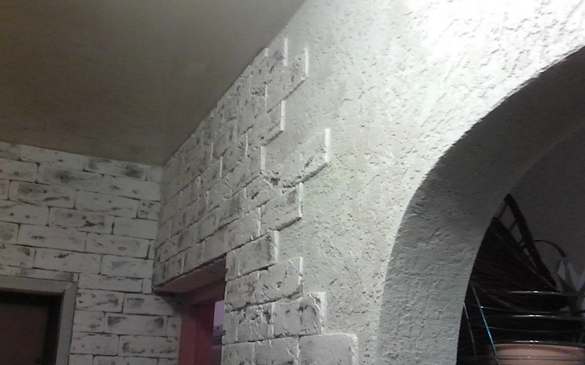 Декоративный кирпич из гипса