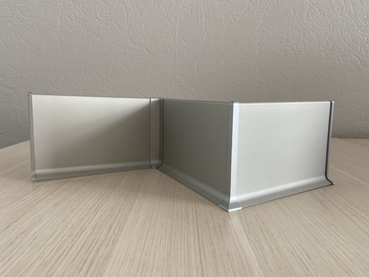 Плинтус Vox Esquero