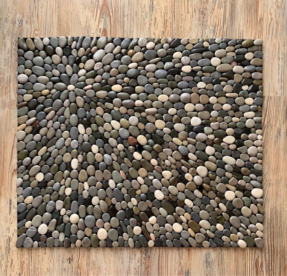 Шедевры из гальки