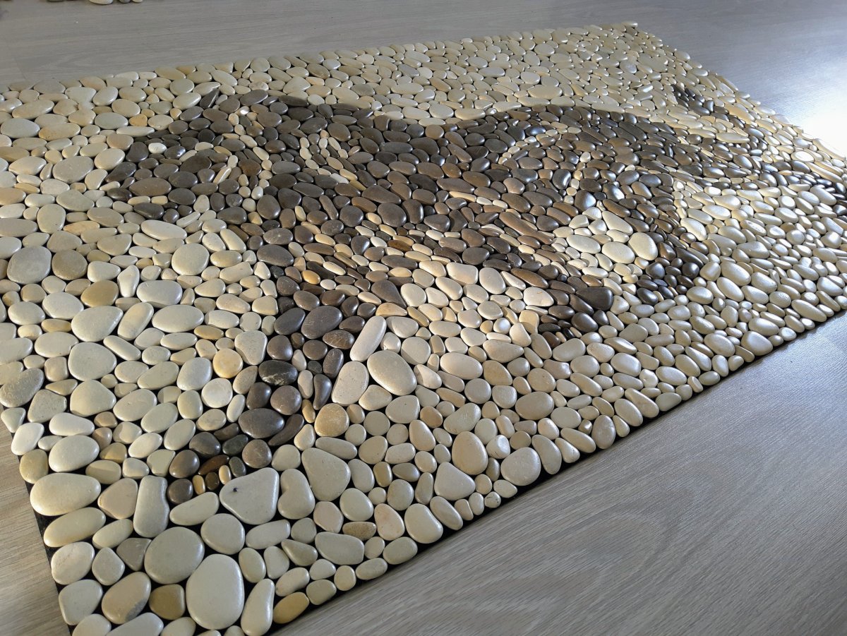 Коврик из гальки