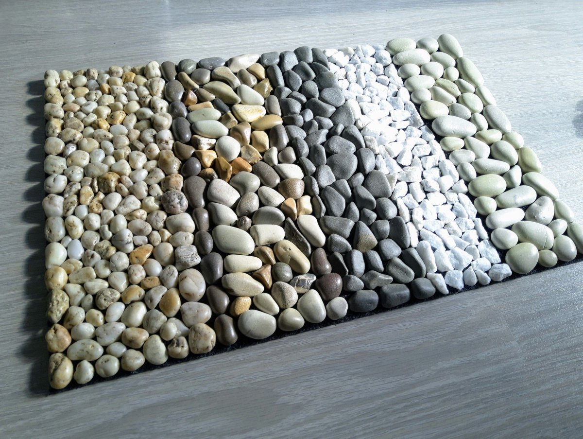 Коврик из морской гальки