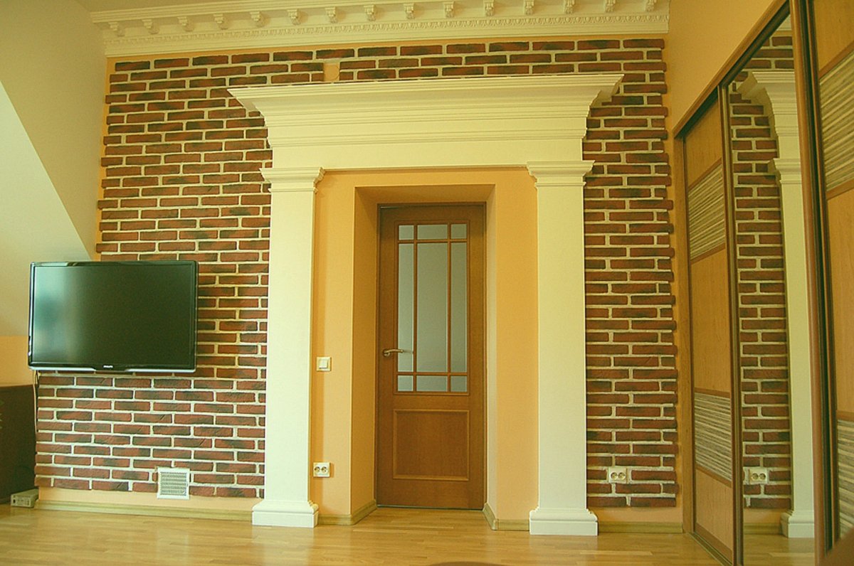 Отделка проема деревом