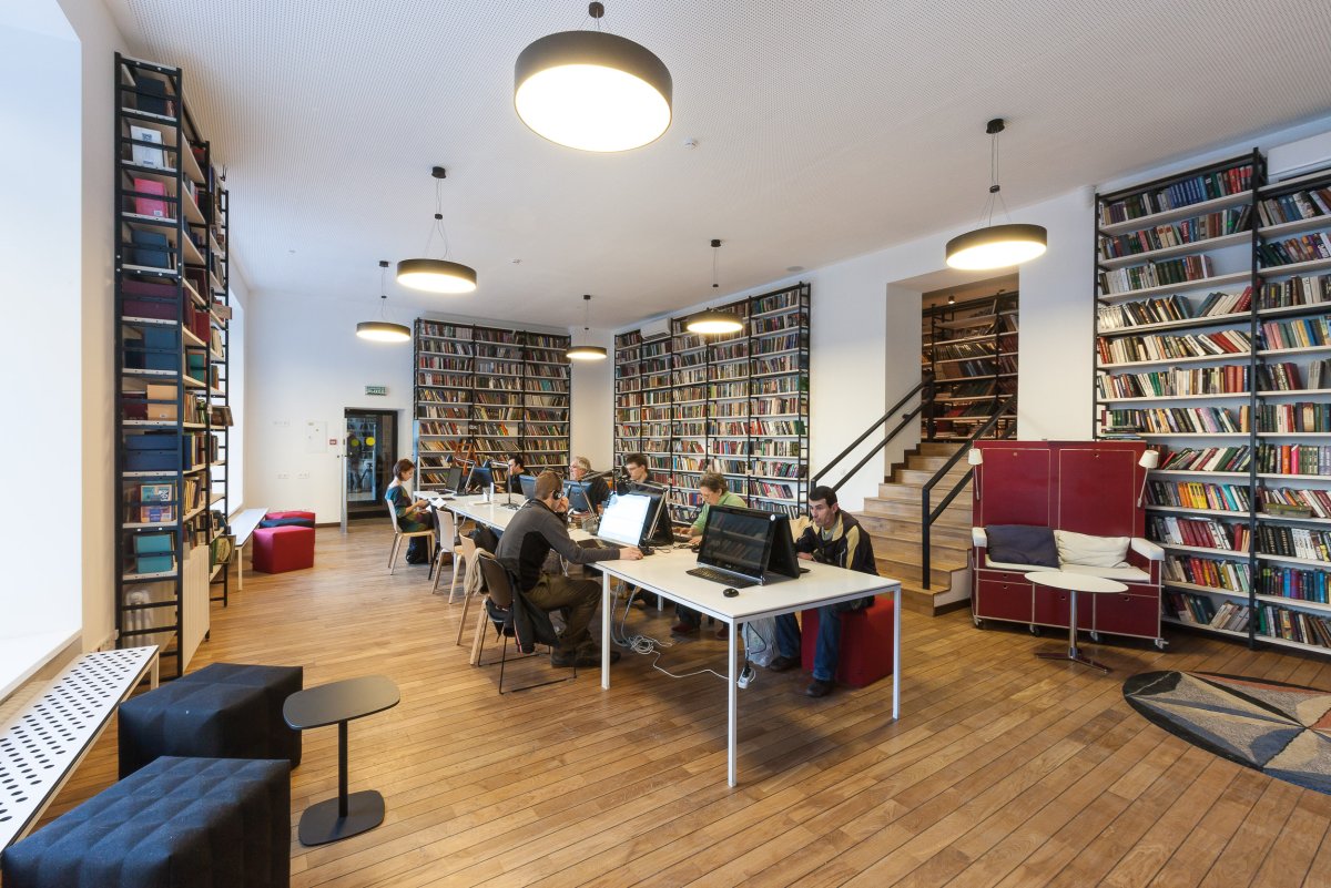 Современная Школьная библиотека