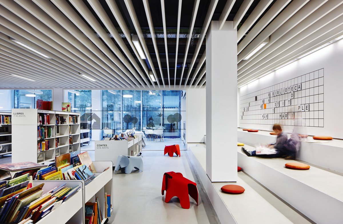 Библиотечный интерьер