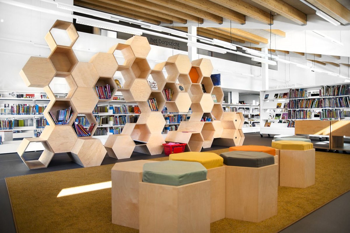 Домашняя библиотека в центре внимания: 40 потрясающих дизайнерских идей в нашей подборке
