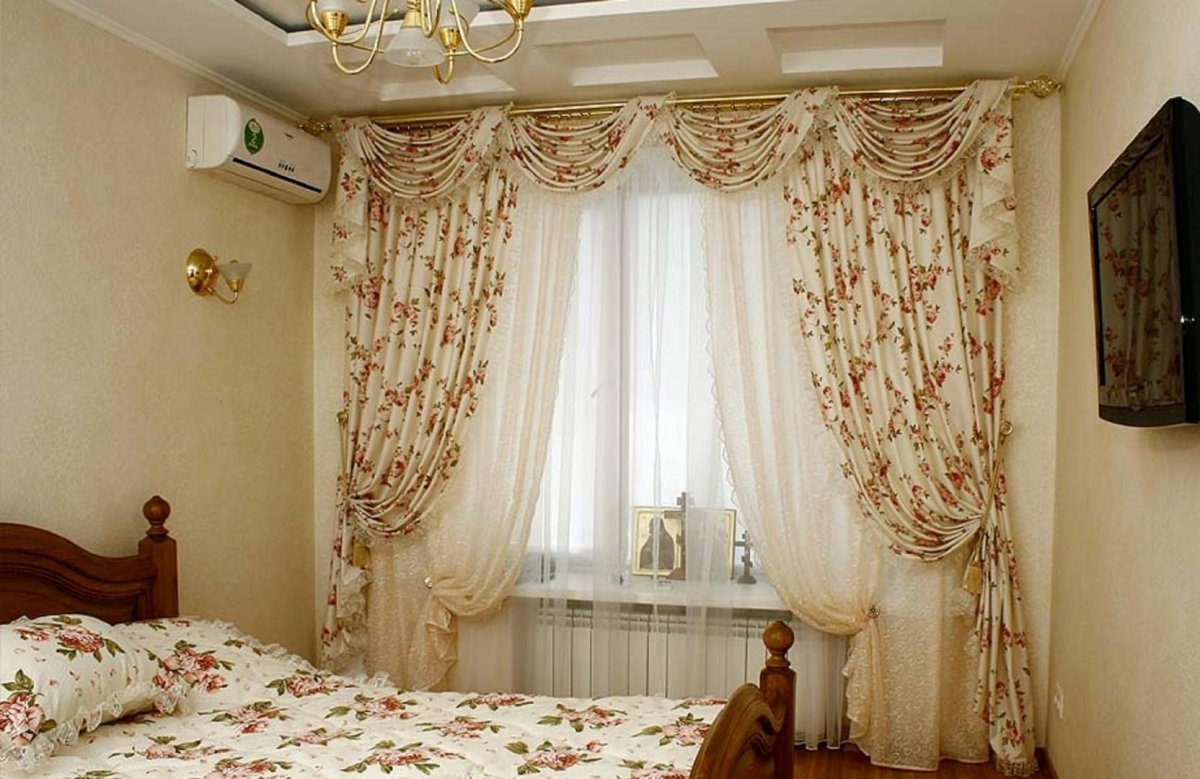 Красивые шторы в спальню