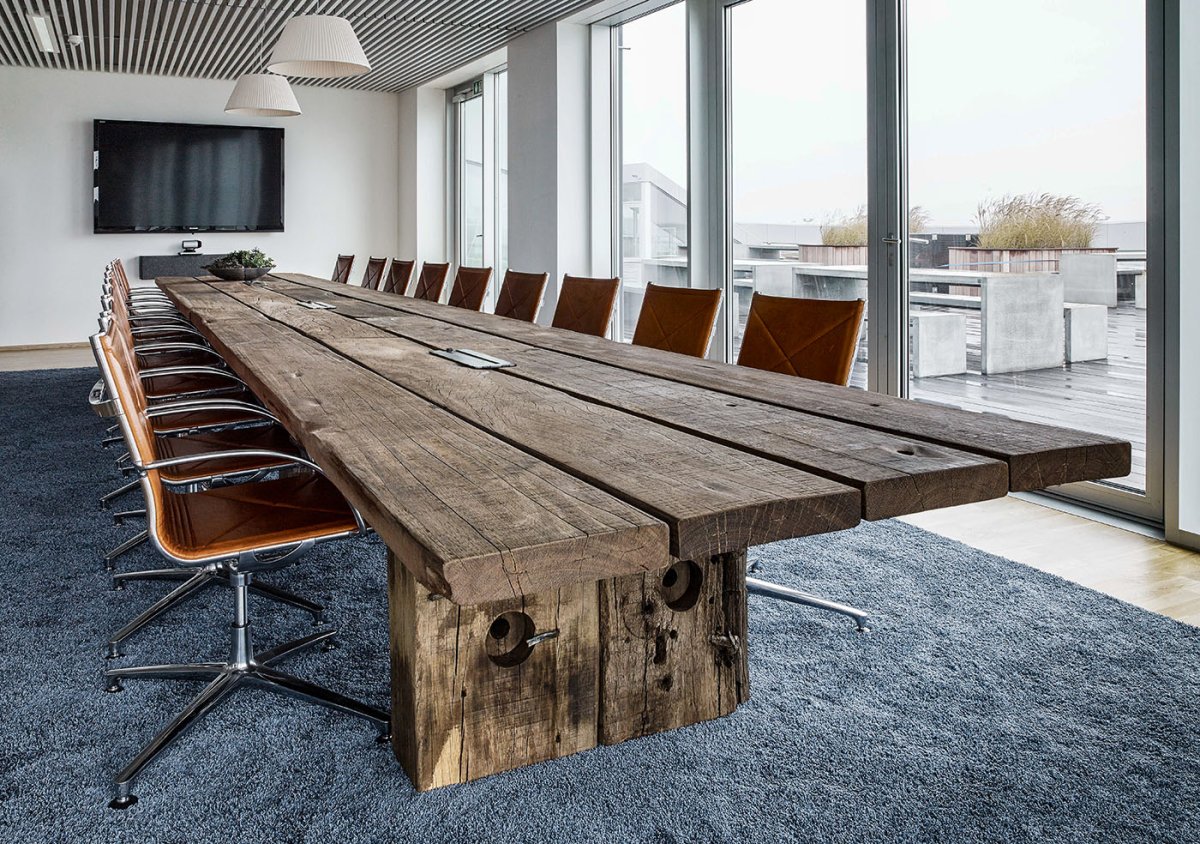 Стол из лиственницы кедр