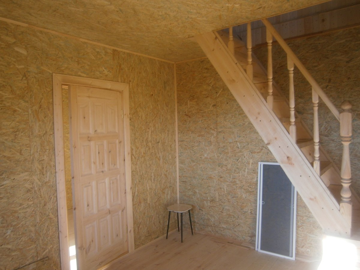 Отделка стен в стиле Кантри