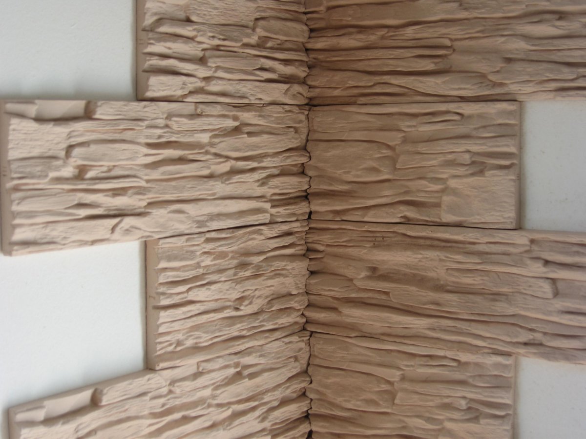 Отделка углов искусственным камнем