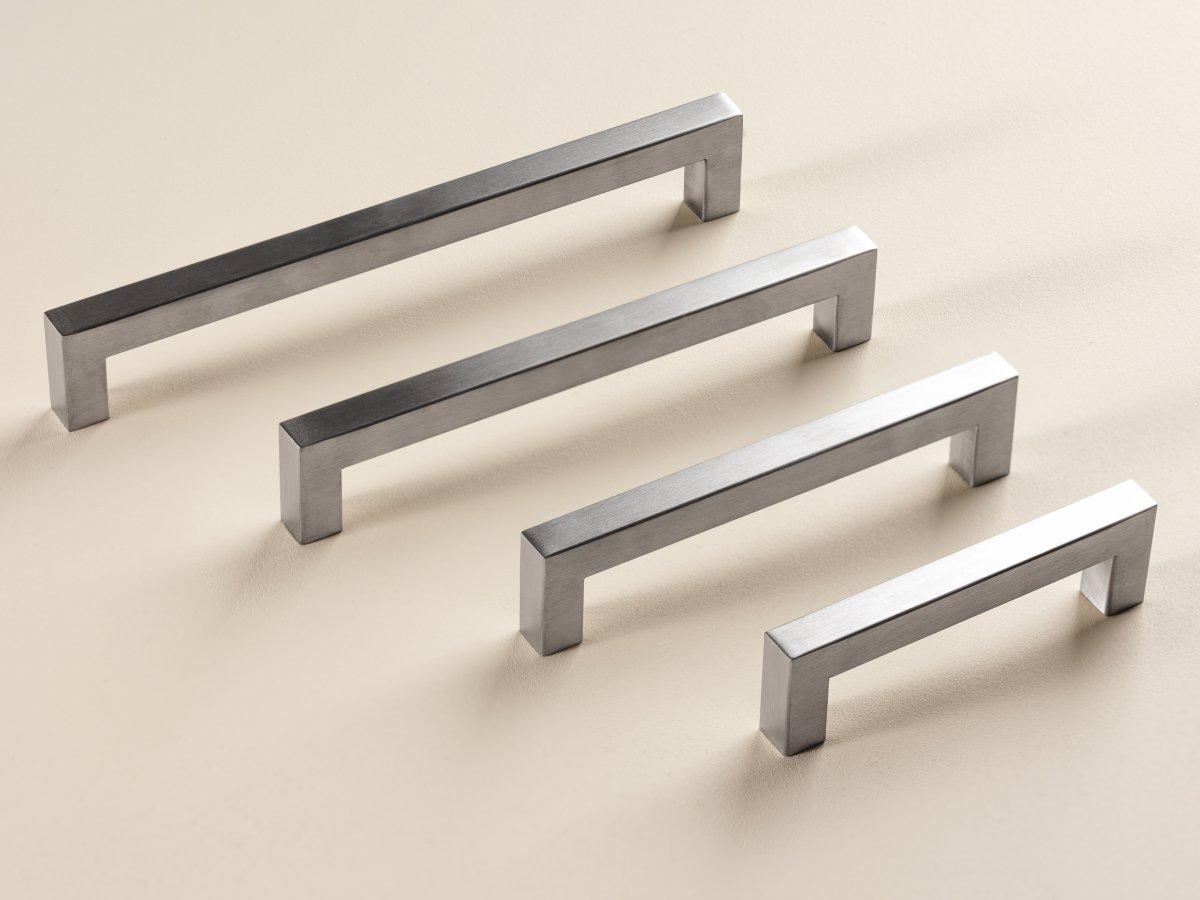 Мебельная ручка Модерн rs273cp