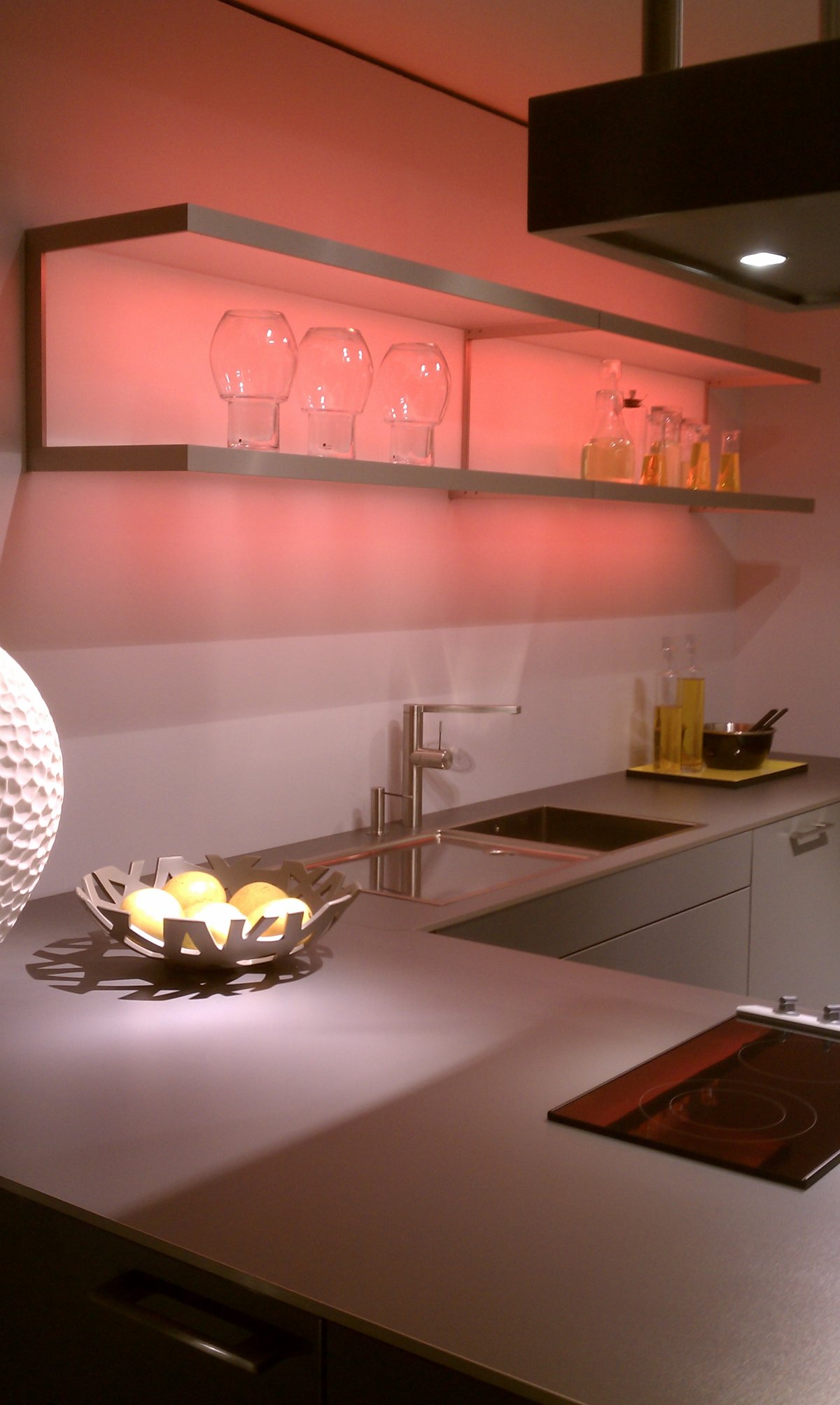 Светодиодные лампы для кухни под шкафы