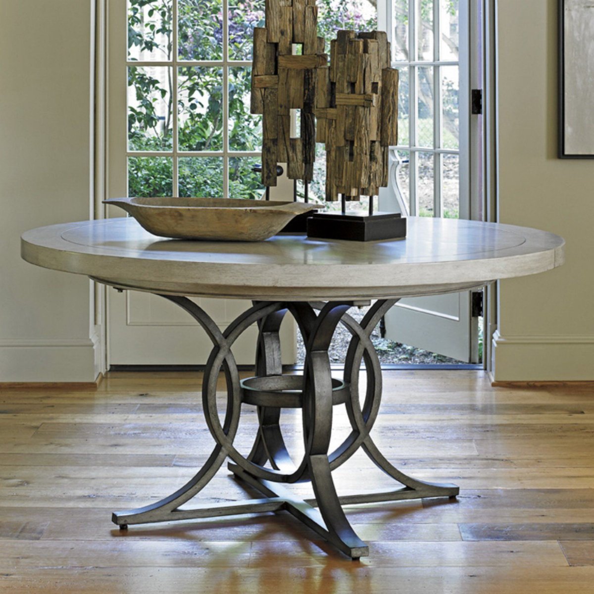 Необычные кухонные столы