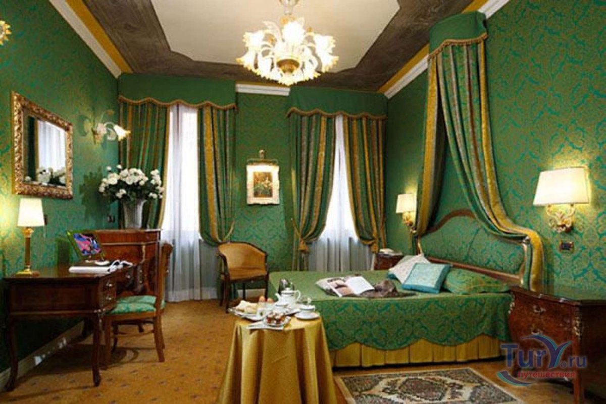 Зеленая спальня