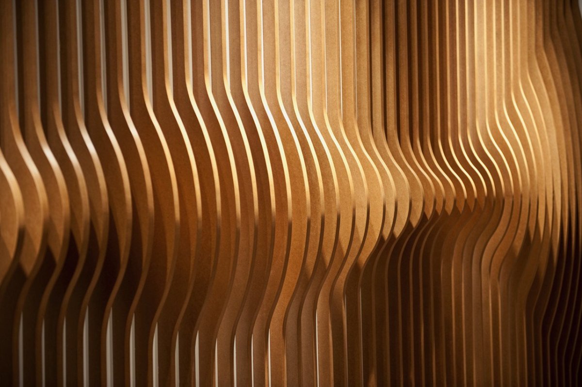 Отделка деревянными рейками