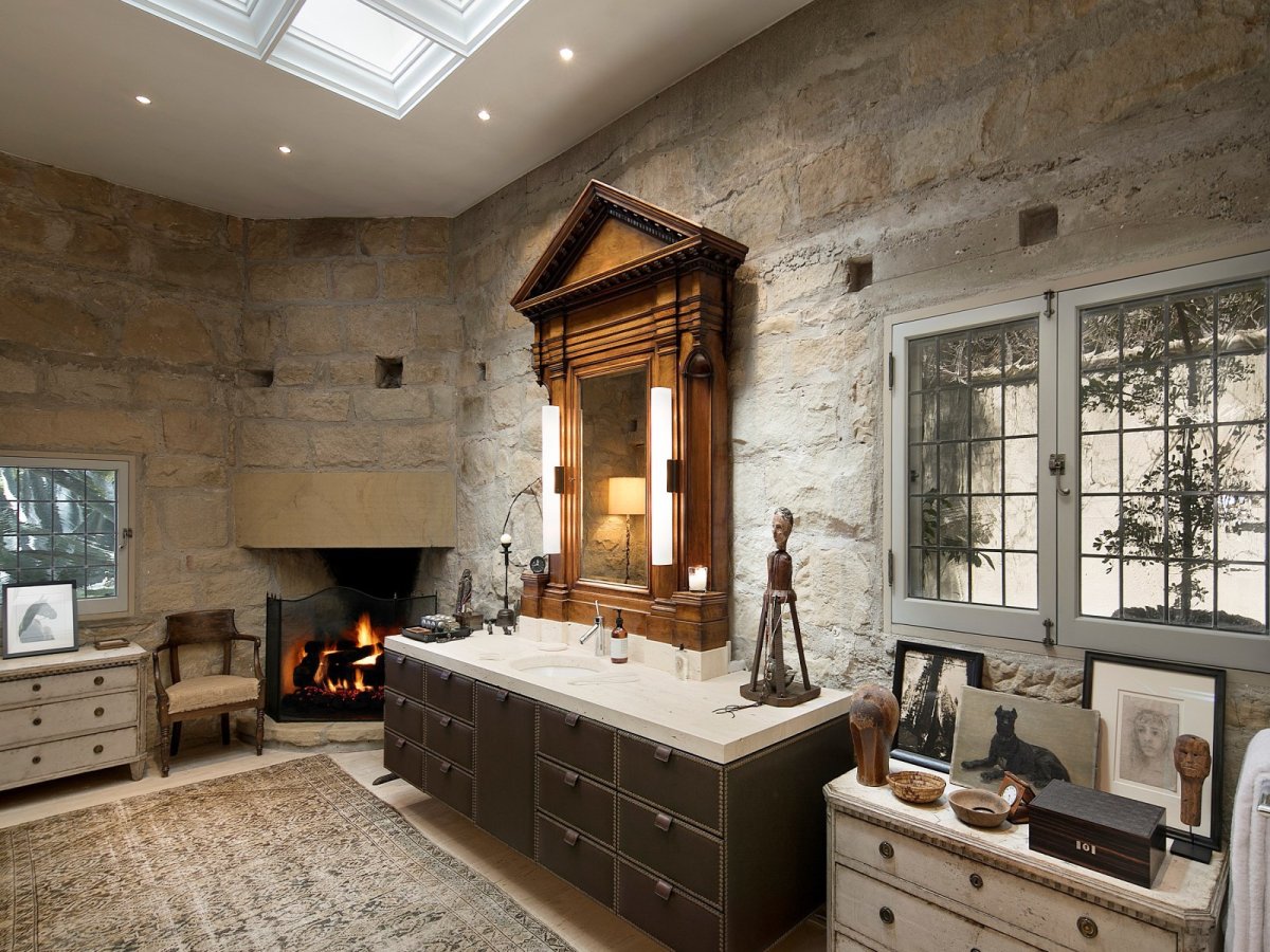 Веранда в фиолетовом цвете