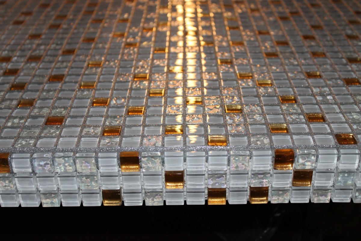 Торец мозаикой